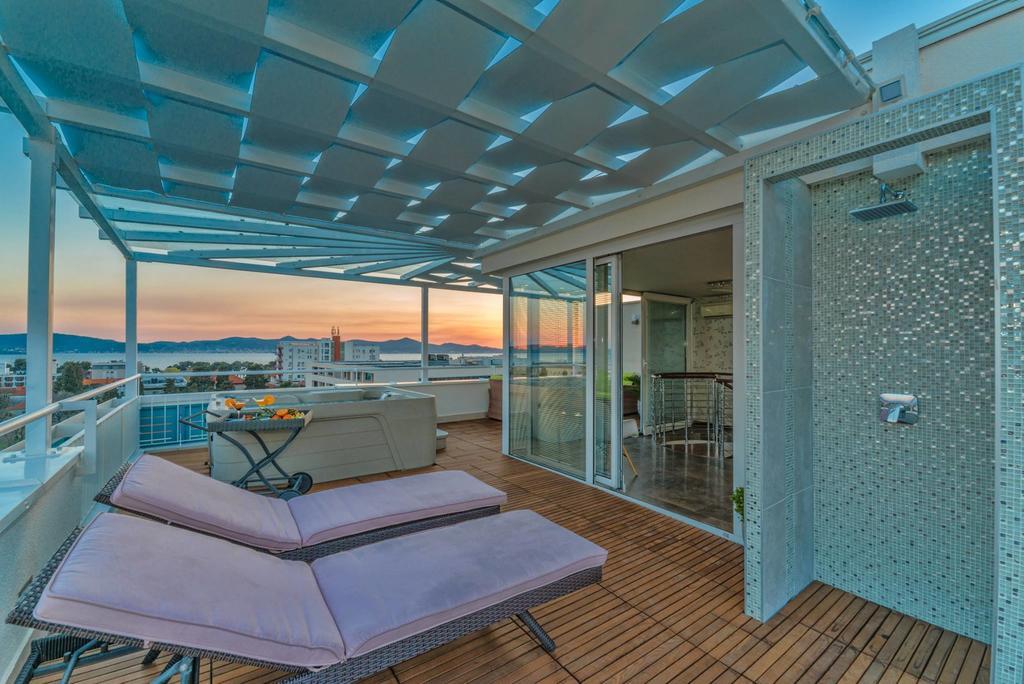 Sunset Penthouse Apartment With Jacuzzi And Seaview Zadar Eksteriør billede