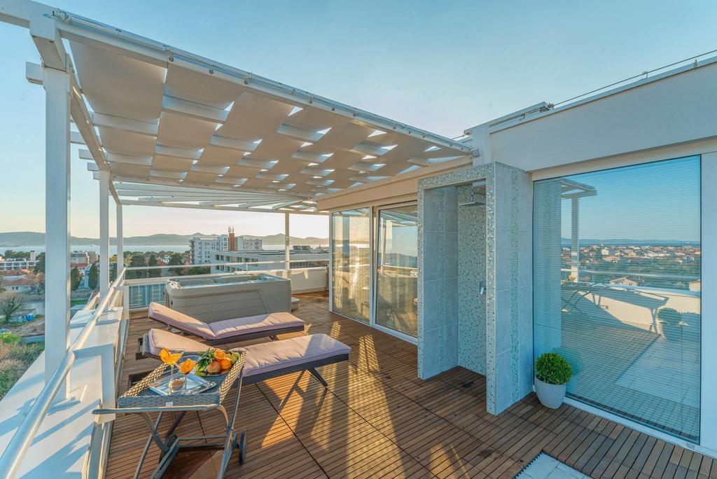 Sunset Penthouse Apartment With Jacuzzi And Seaview Zadar Eksteriør billede